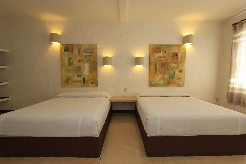 Hotel Plaza Tangolunda Dış mekan fotoğraf