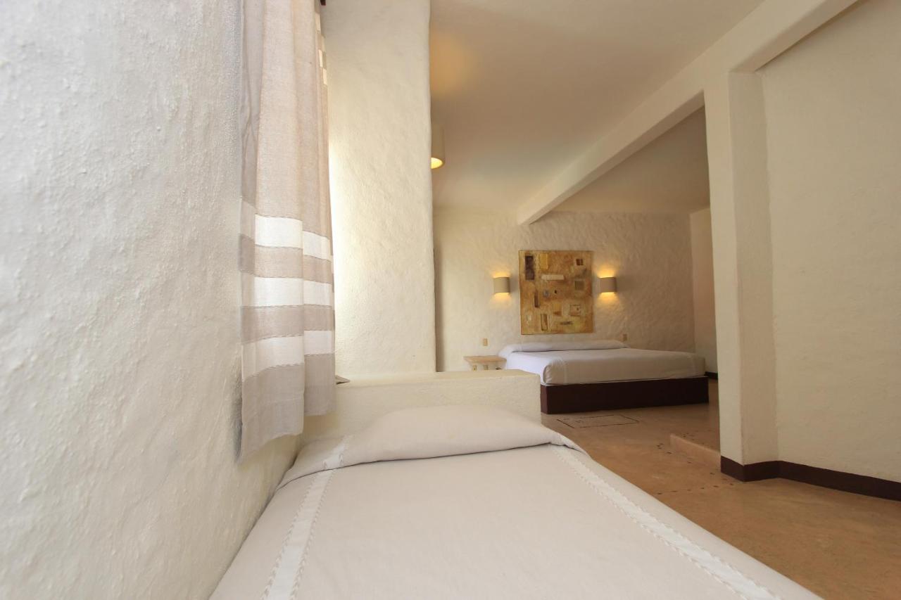 Hotel Plaza Tangolunda Dış mekan fotoğraf