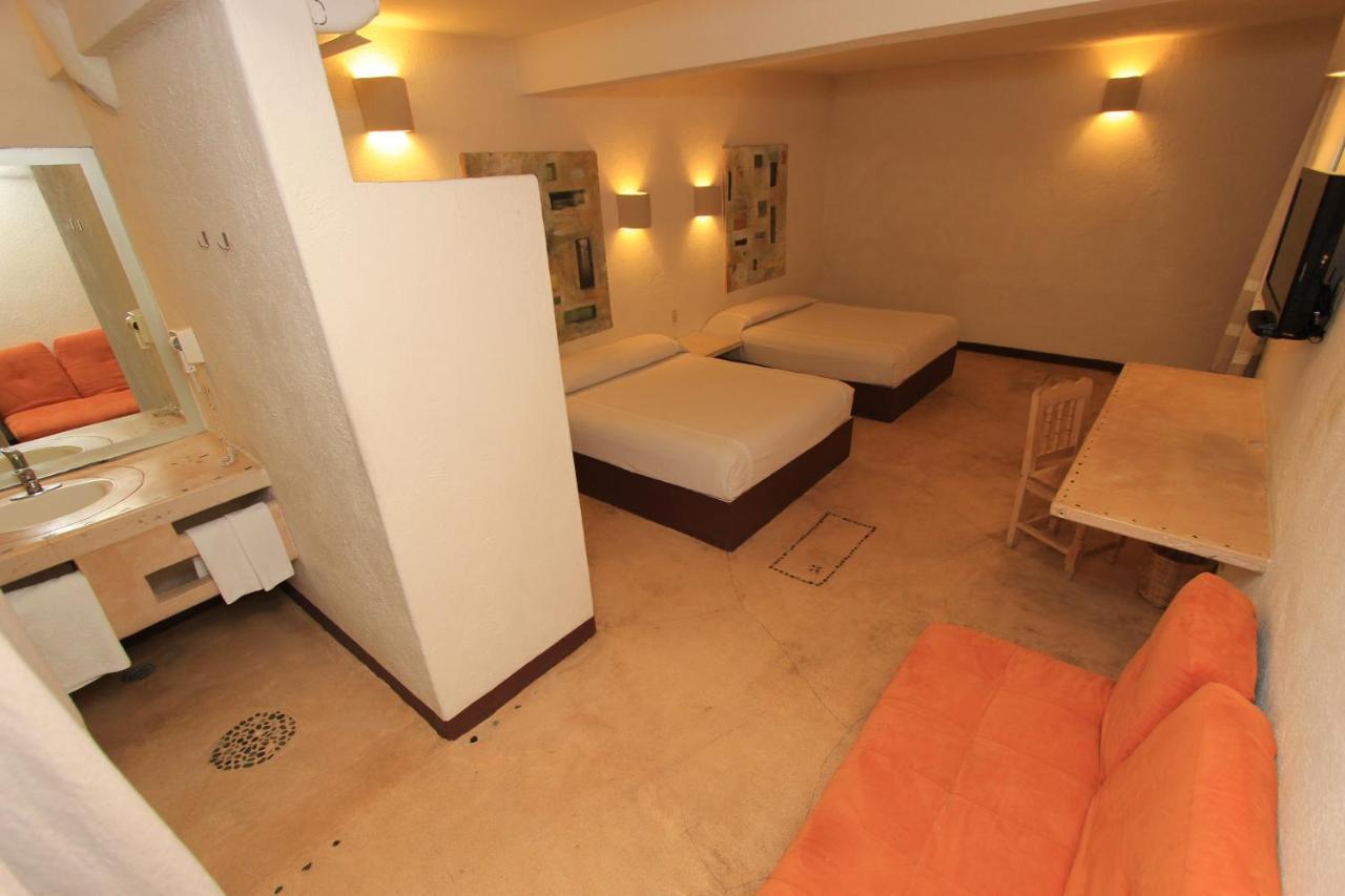 Hotel Plaza Tangolunda Dış mekan fotoğraf