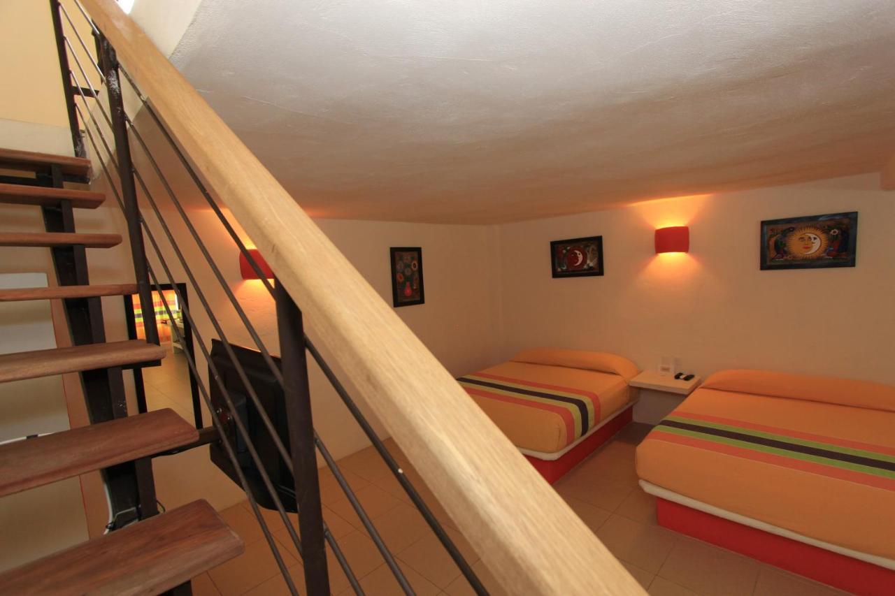 Hotel Plaza Tangolunda Dış mekan fotoğraf