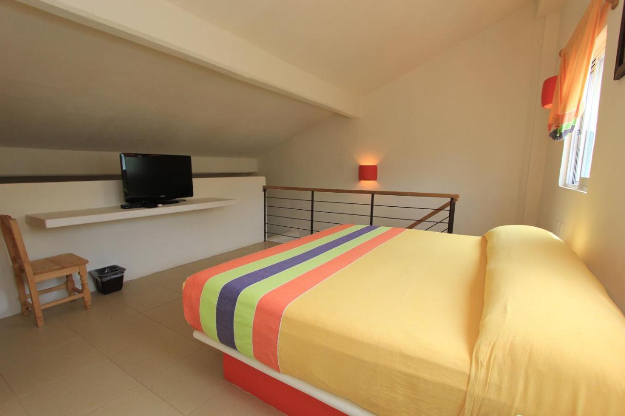 Hotel Plaza Tangolunda Dış mekan fotoğraf
