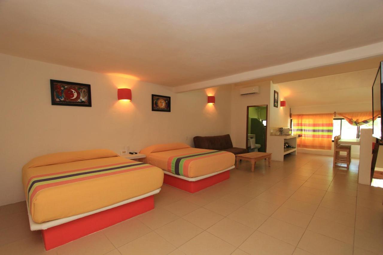 Hotel Plaza Tangolunda Dış mekan fotoğraf