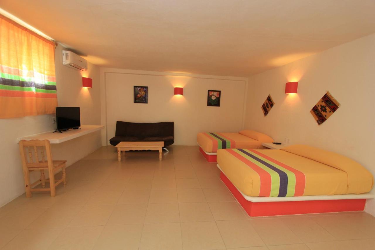 Hotel Plaza Tangolunda Dış mekan fotoğraf