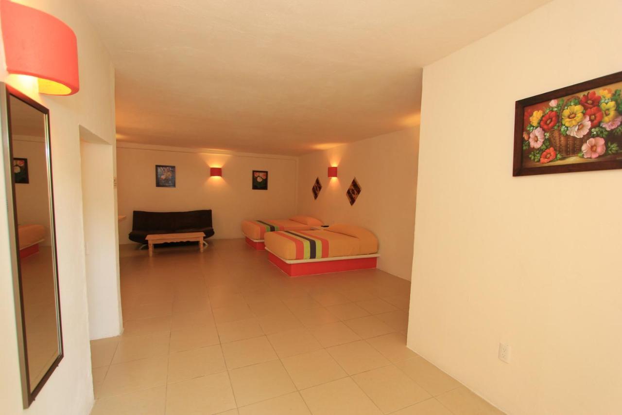 Hotel Plaza Tangolunda Dış mekan fotoğraf