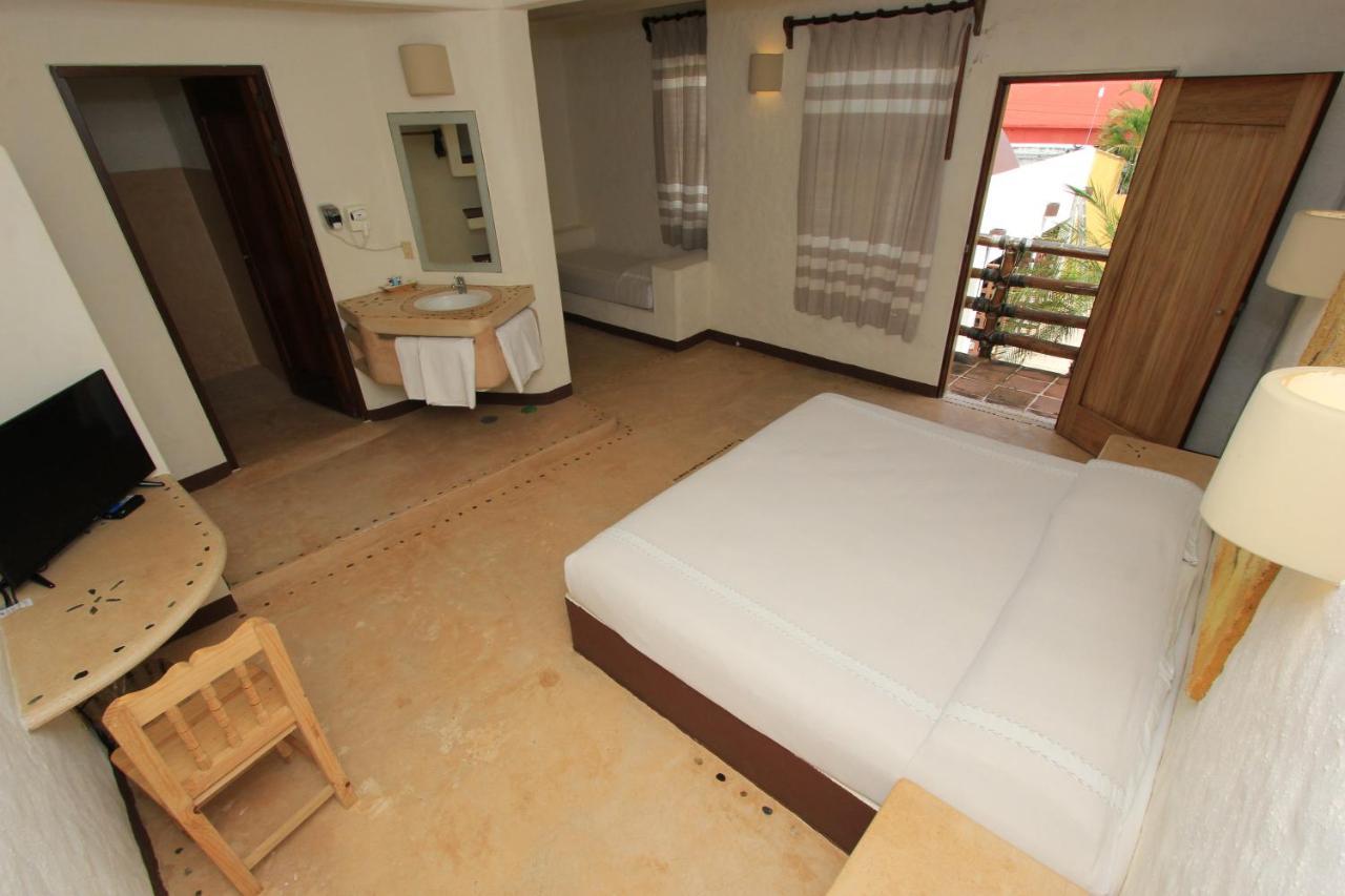 Hotel Plaza Tangolunda Dış mekan fotoğraf