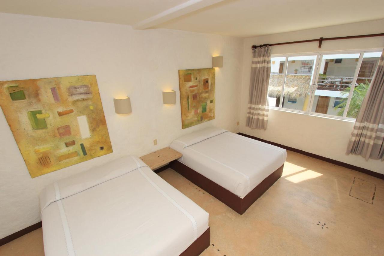 Hotel Plaza Tangolunda Dış mekan fotoğraf